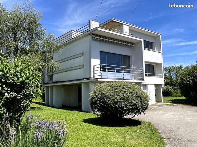 Propriété 7 pièces 155 m²