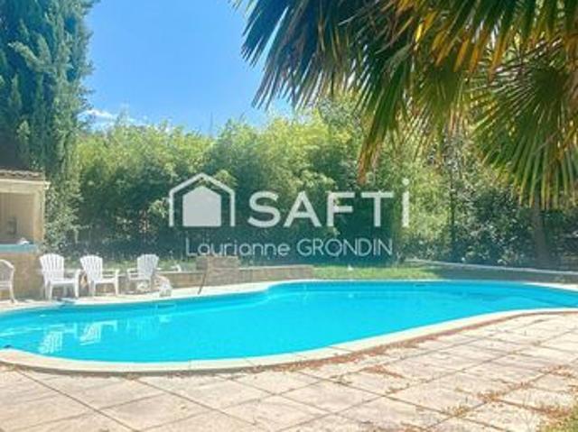 Propriété 7 pièces 155 m²