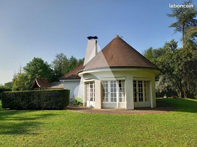 Propriété 7 pièces 155 m²