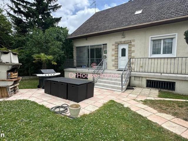 Propriété 7 pièces 156 m²