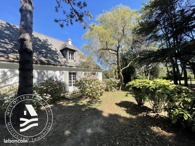 Propriété 7 pièces 156 m²