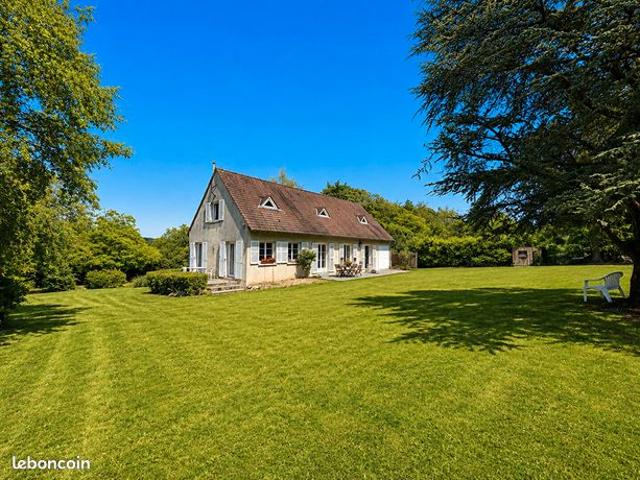 Propriété 7 pièces 170 m²
