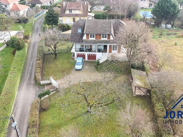 Propriété 7 pièces 156 m²