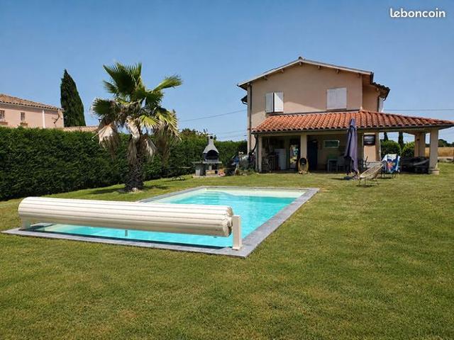 Propriété 7 pièces 157 m²