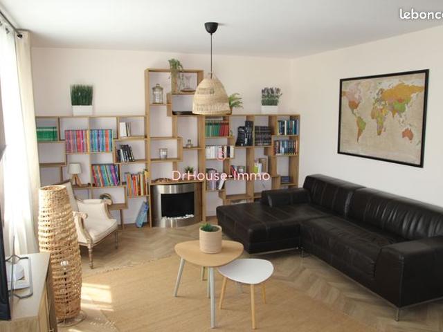 Propriété 7 pièces 157 m²