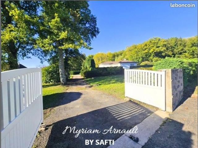 Propriété 7 pièces 158 m²