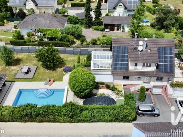 Propriété 7 pièces 158 m²