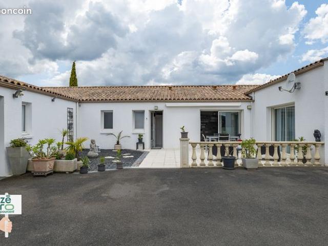 Propriété 7 pièces 159 m²