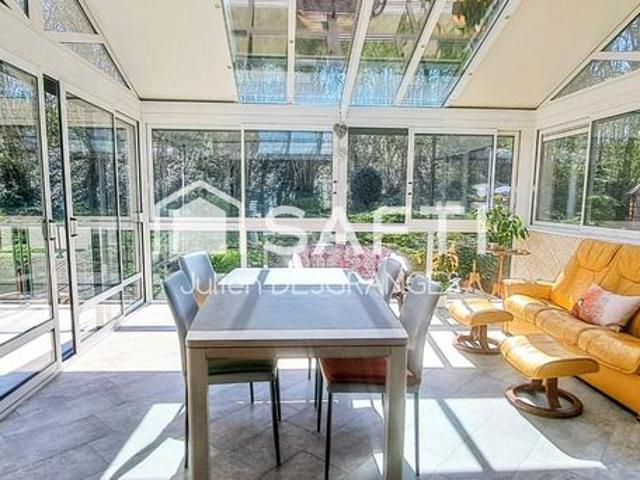 Propriété 7 pièces 150 m²
