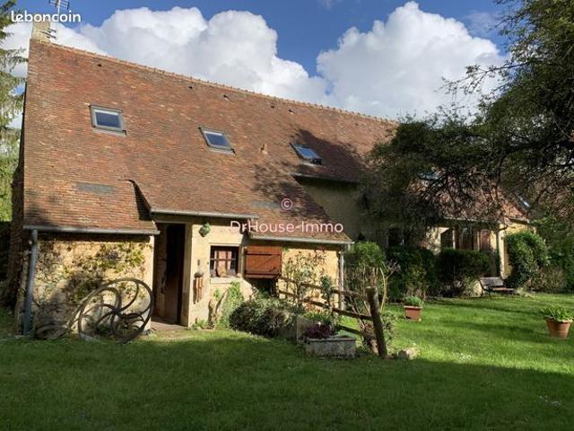 Propriété 7 pièces 150 m²