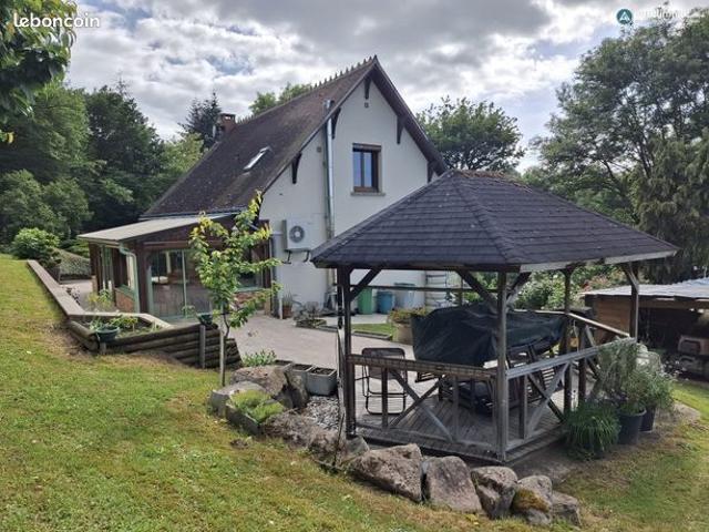 Propriété 7 pièces 150 m²