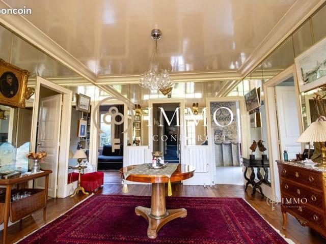 Propriété 7 pièces 150 m²