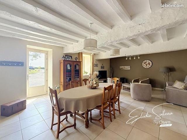 Propriété 7 pièces 150 m²