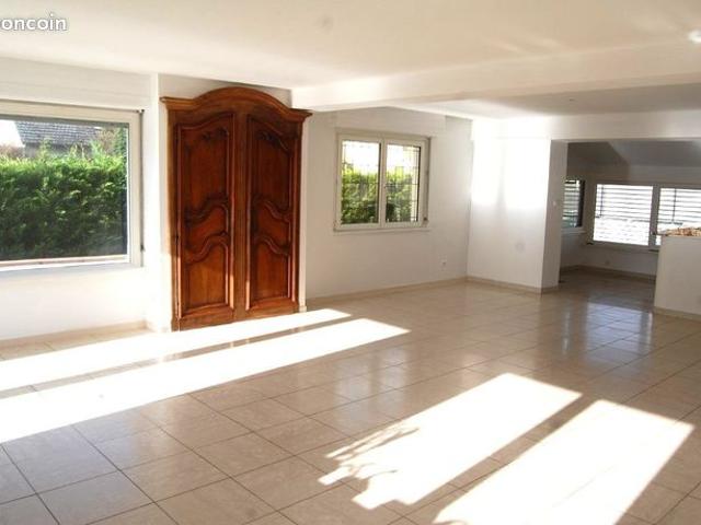 Propriété 7 pièces 150 m²