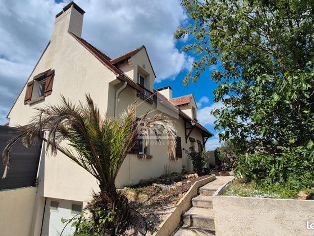 Propriété 7 pièces 150 m²