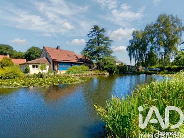 Propriété 7 pièces 151 m²