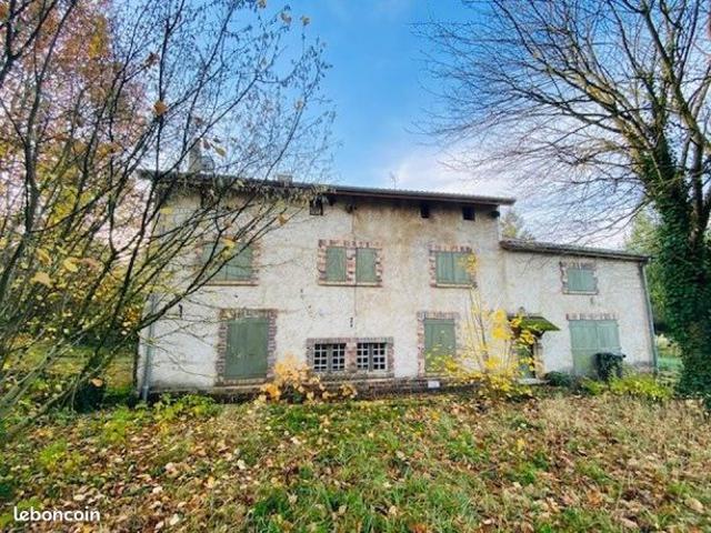 Propriété 7 pièces 151 m²