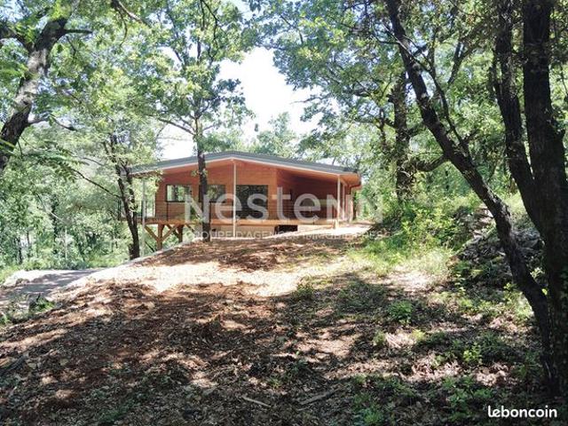 Propriété 7 pièces 152 m²