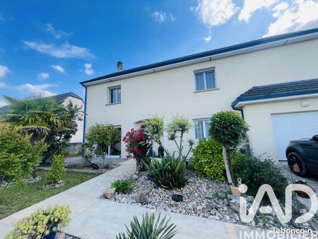 Propriété 7 pièces 152 m²