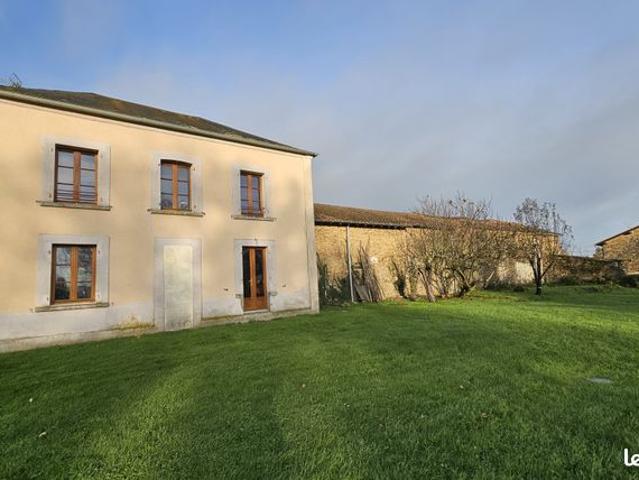 Propriété 7 pièces 164 m²