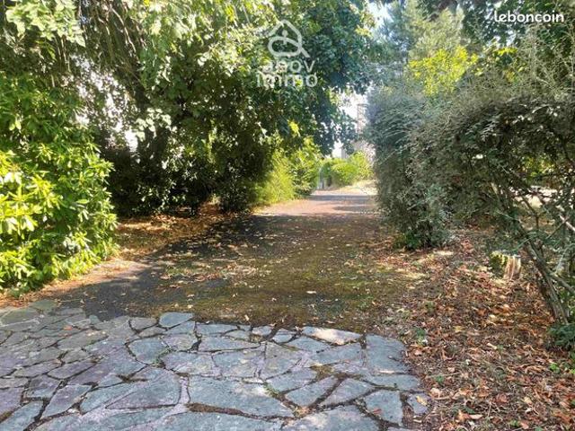 Propriété 7 pièces 164 m²