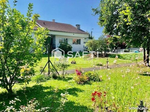 Propriété 7 pièces 164 m²