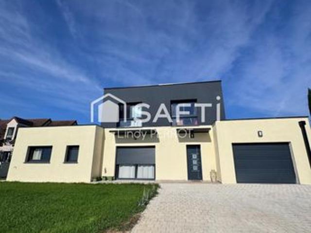 Propriété 7 pièces 165 m²