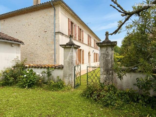 Propriété 7 pièces 165 m²