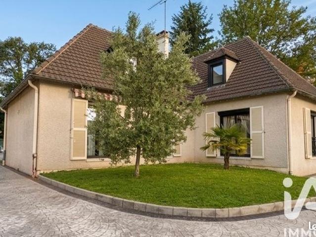 Propriété 7 pièces 165 m²