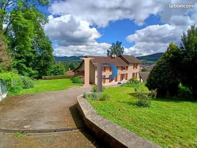 Propriété 7 pièces 165 m²