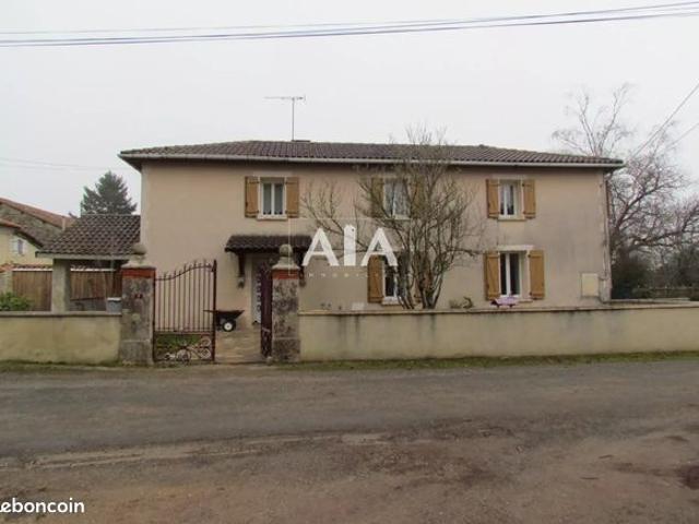 Propriété 7 pièces 1660 m²