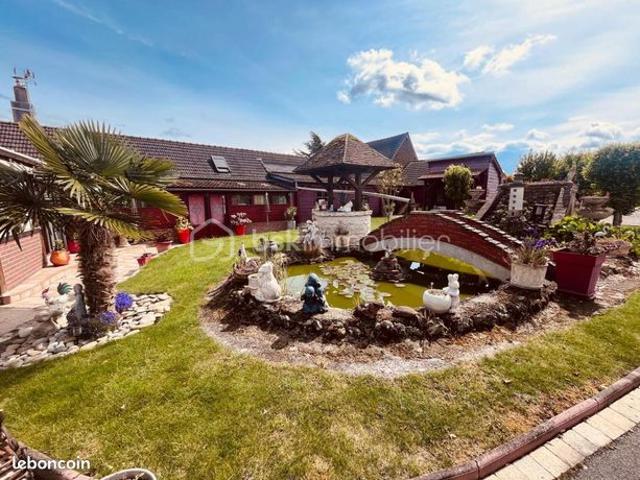 Propriété 7 pièces 166 m²
