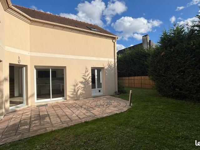 Propriété 7 pièces 166 m²