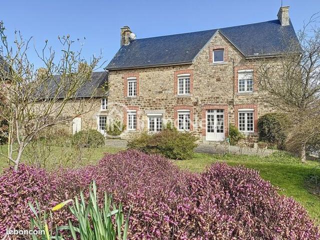 Propriété 7 pièces 166 m²