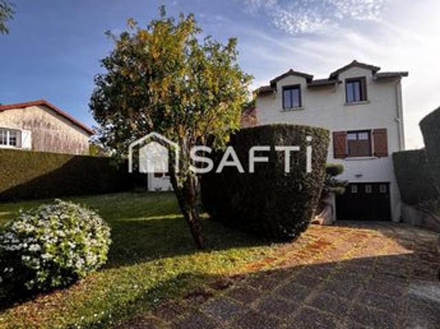Propriété 7 pièces 167 m²