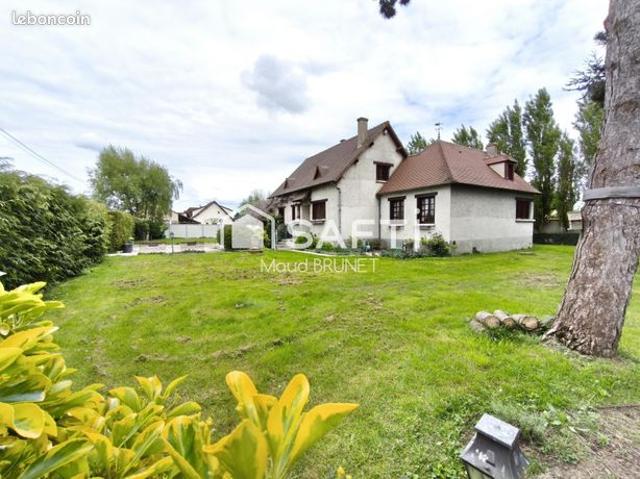Propriété 7 pièces 168 m²