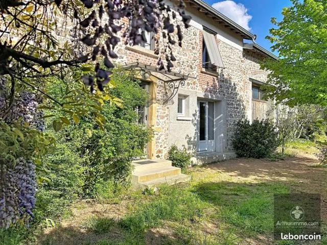 Propriété 7 pièces 168 m²