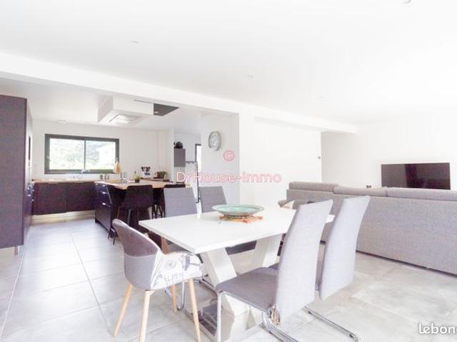 Propriété 7 pièces 168 m²