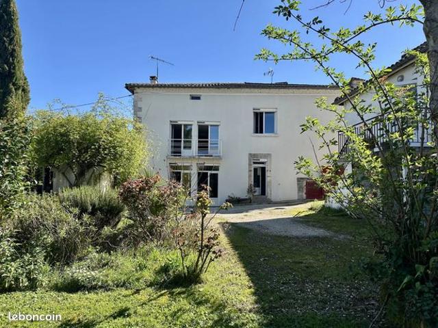 Propriété 7 pièces 169 m²