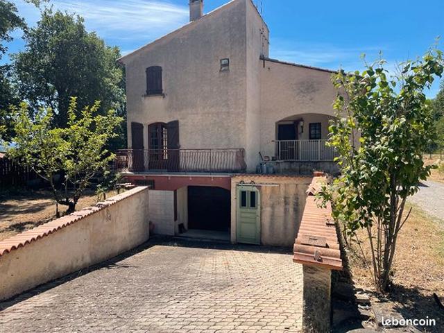 Propriété 7 pièces 169 m²