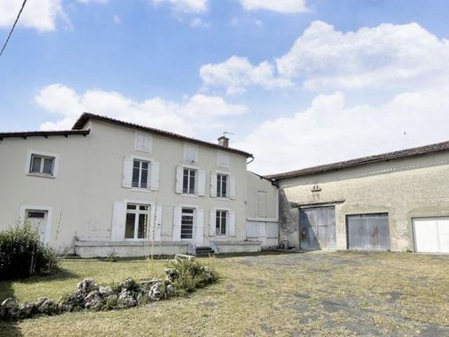 Propriété 7 pièces 169 m²