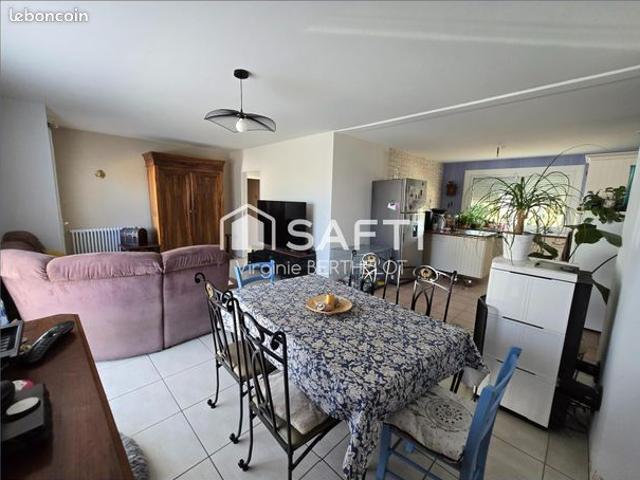 Propriété 7 pièces 160 m²