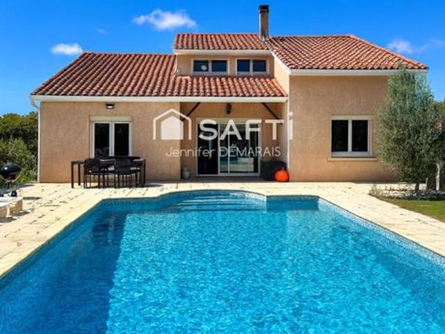 Propriété 7 pièces 160 m²