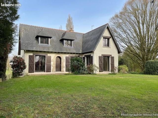 Propriété 7 pièces 160 m²