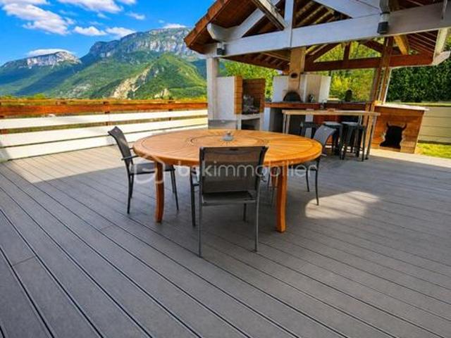Propriété 7 pièces 160 m²