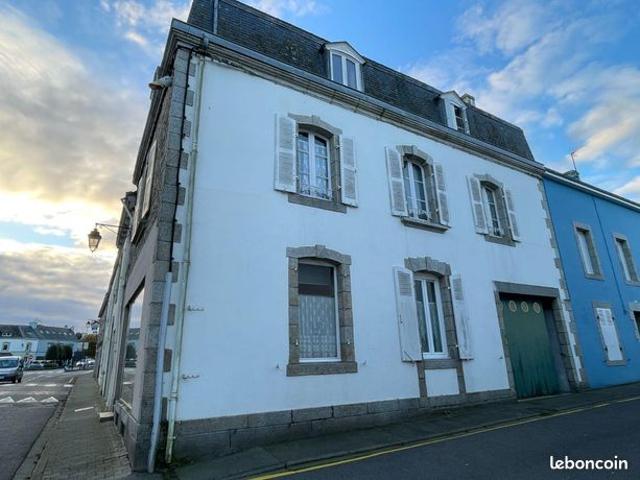 Propriété 7 pièces 160 m²