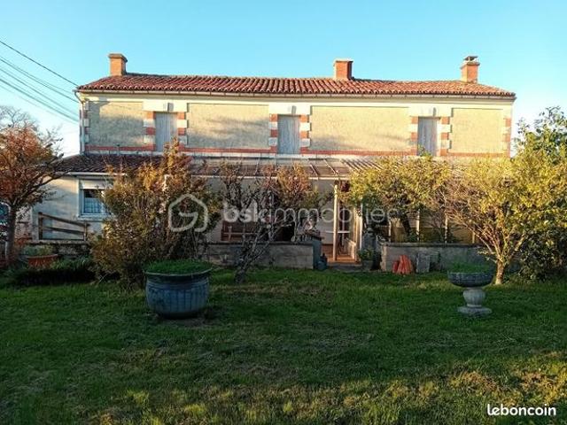 Propriété 7 pièces 160 m²