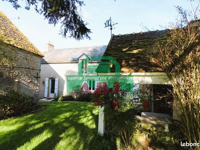 Propriété 7 pièces 160 m²