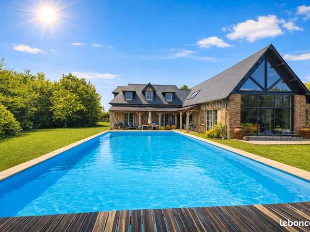 Propriété 7 pièces 160 m²