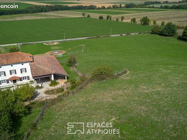 Propriété 7 pièces 160 m²